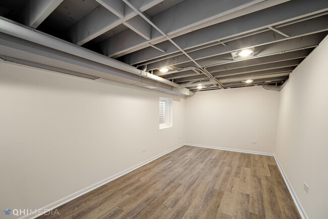 Building Photo - 140 N Edgewood Ave