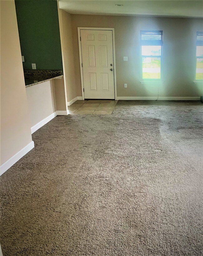 Building Photo - Marem Dr.