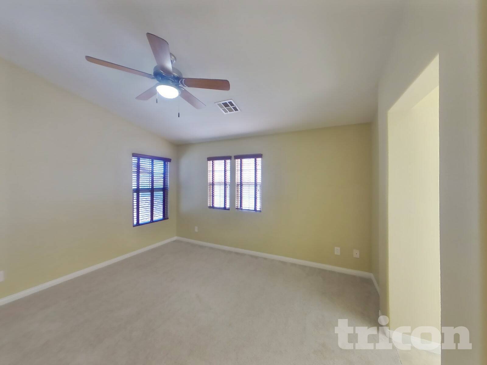 Building Photo - 10743 Iona Island Ave