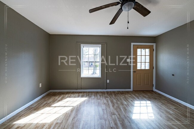 Building Photo - Newly Remodeled 3 Bd / 1 Ba in Moss Point