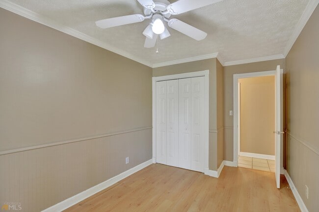 Building Photo - 240 Browns Hill Ct