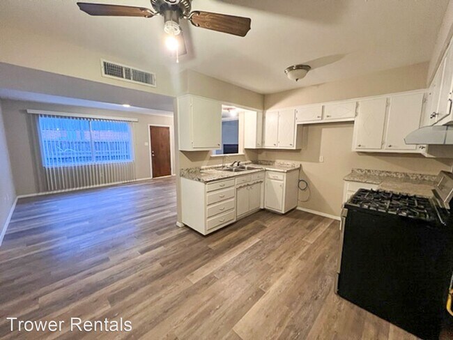 Building Photo - 3 br, 2 bath House - 3616 E 30th Street
