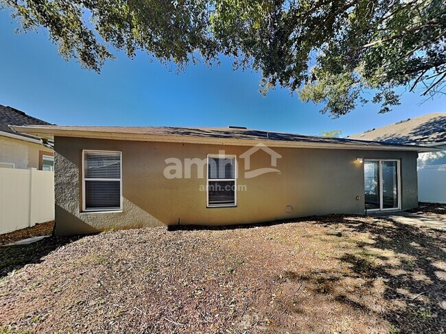 Building Photo - 2340 Norwood Pl