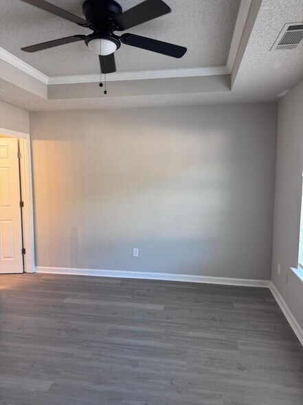 Building Photo - 224 Shenandoah Dr