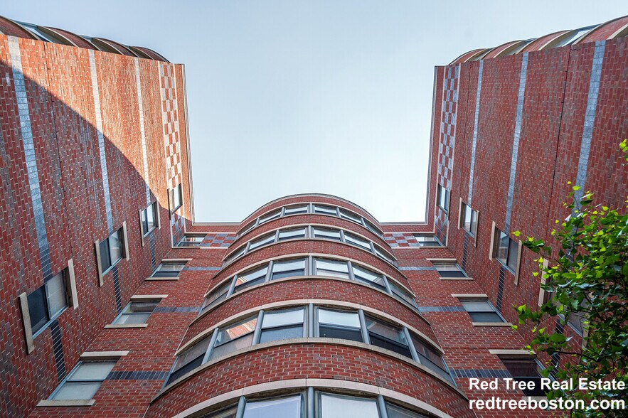 Building Photo - 100 Jersey St