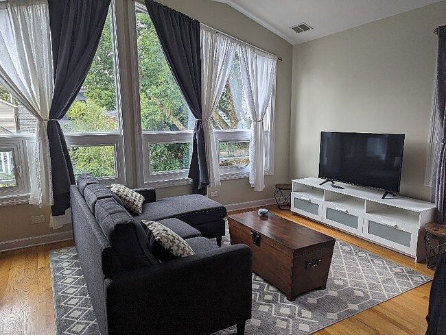 Furnished Living Room - 2109 N Bingham St