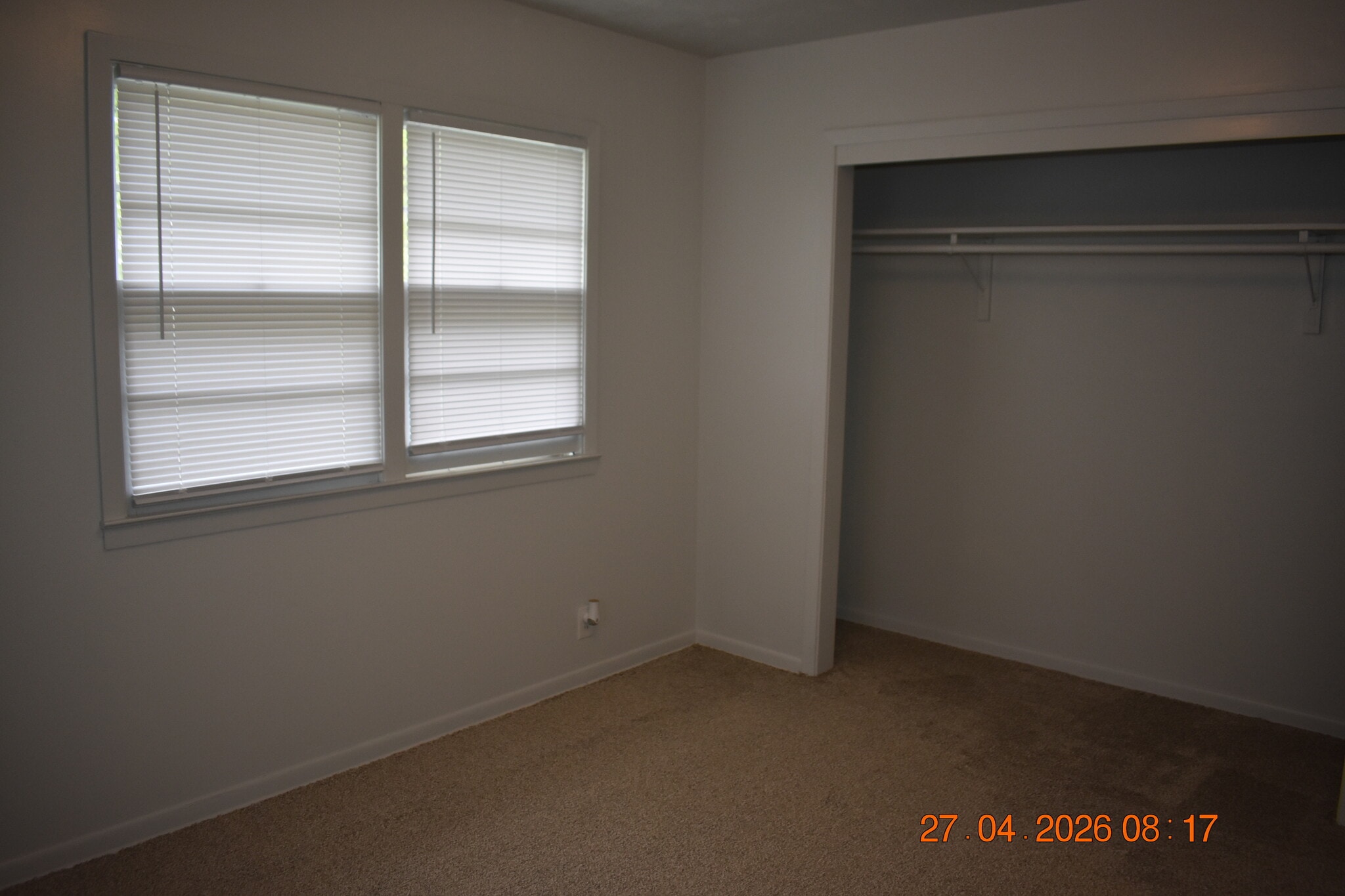 Building Photo - 4616 Grand Ave