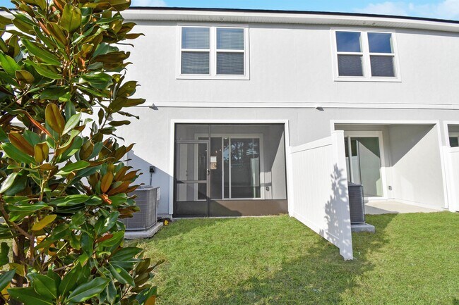 Building Photo - 53 Montellano Rd