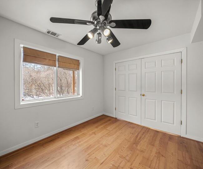 Building Photo - 1696 Reserve Ct