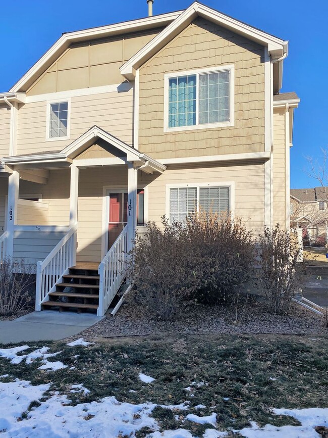 Primary Photo - Like New 2 Bedroom Townhome In Louisiana P...