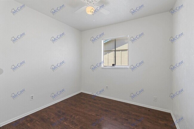 Building Photo - 5006 Frontier Rd