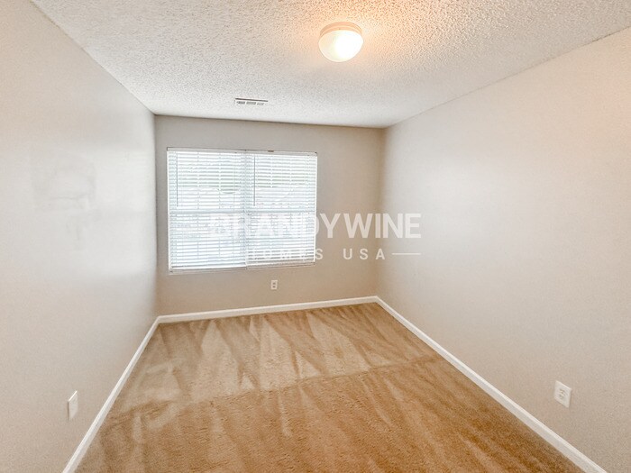 Building Photo - 7250 Oakley Ct