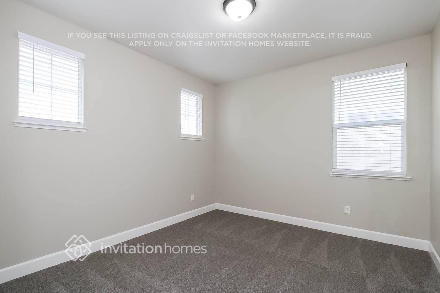 Building Photo - 331 Allaire Cir