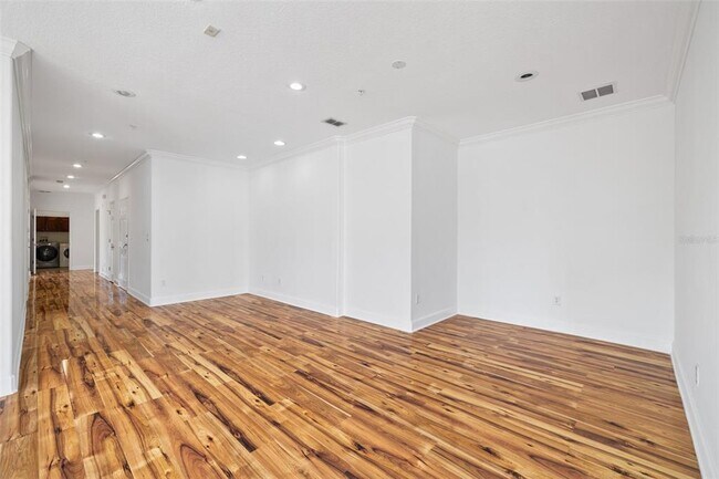 Building Photo - 7532 Toscana Blvd