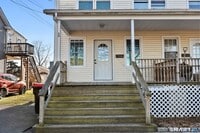 Building Photo - 60 Walter Ave