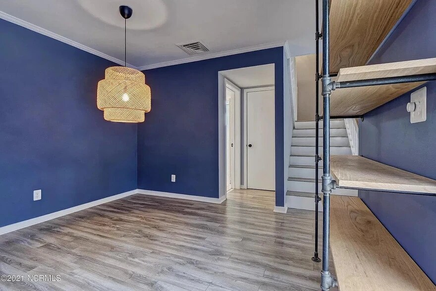 Building Photo - 1029 Birch Creek Dr