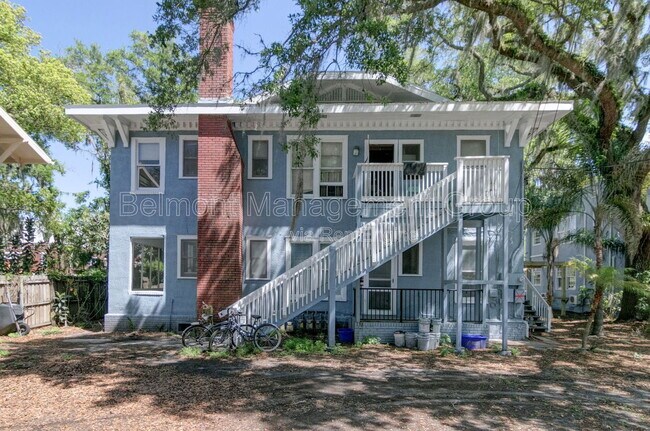 Building Photo - 606 S Park Ave