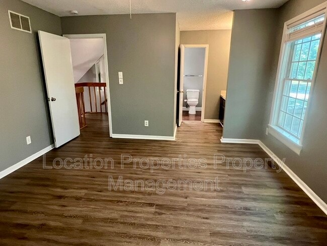 Building Photo - 3800 Stockade Ct