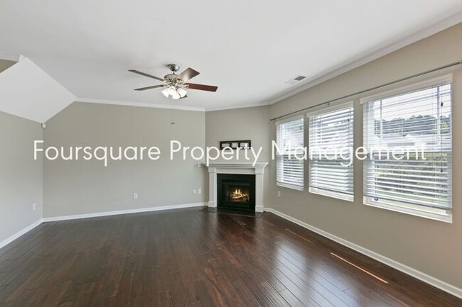 Building Photo - Single Family Home | 2nd Floor Bonus Room ...