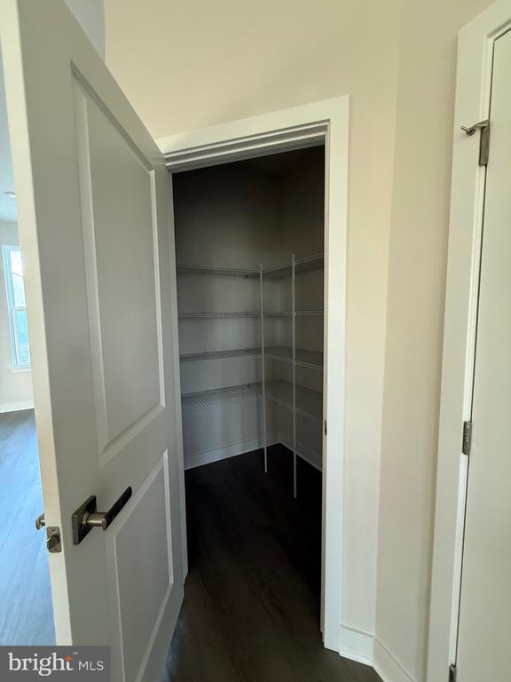 Building Photo - 4337 Reusch Cir