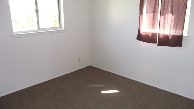 Building Photo - Northeast El Paso 3bed/2Bath