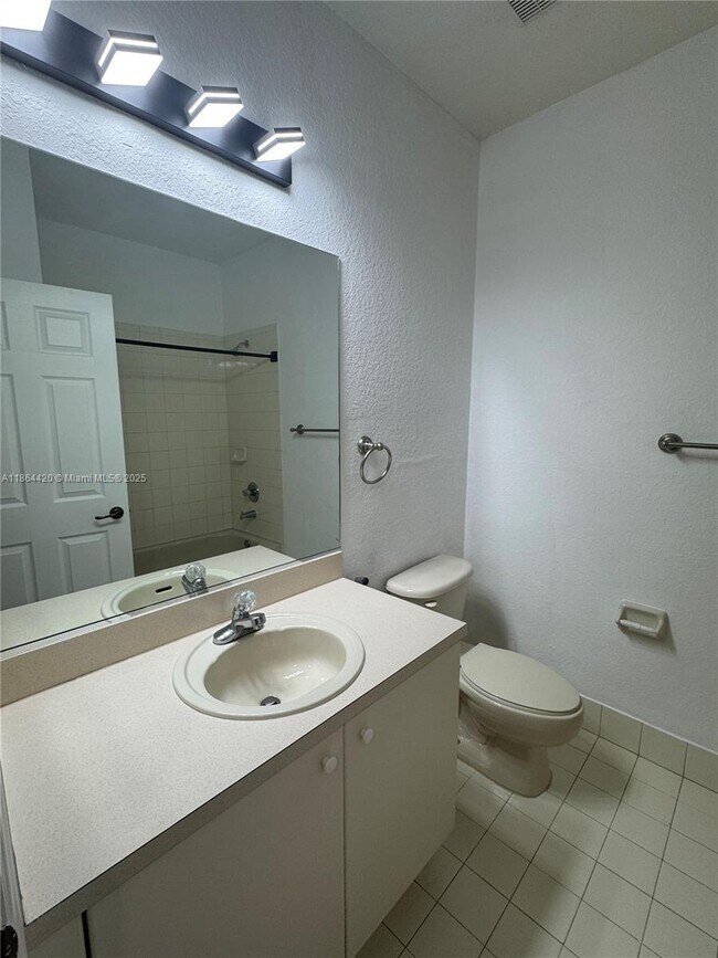 Building Photo - 7862 NW 109th Path