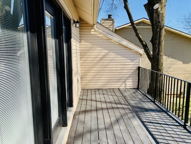 Building Photo - $500 off one month.  Call for details. "Ch...