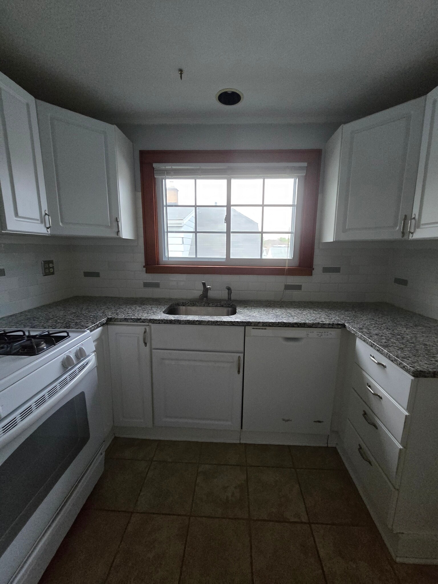 Building Photo - 2101A S 65th St