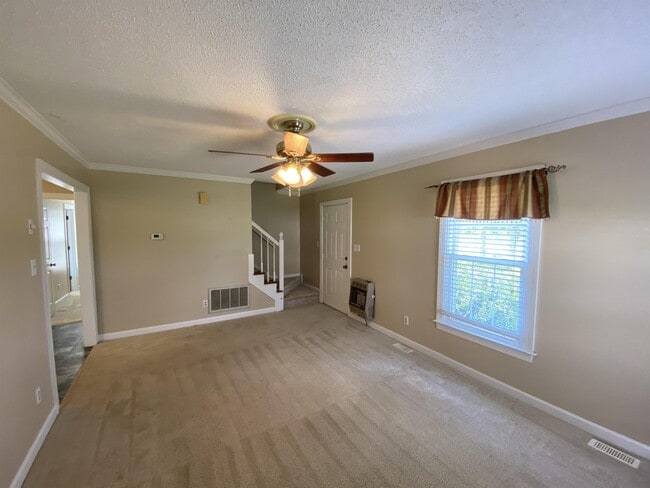 Building Photo - 4251 Frog Level Rd