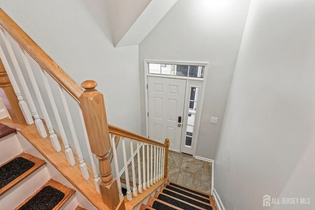 Building Photo - 107 Brittany Ct