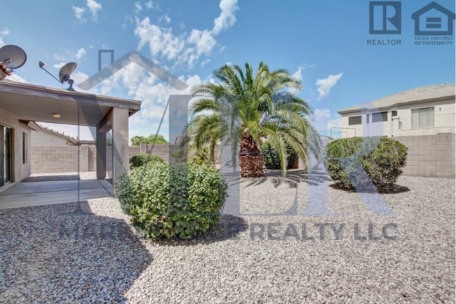 Building Photo - 3Bed/2Bath House at Buckeye/75th Ave! $399 MOVE-IN SPECIAL! Ready for Immediate Move-In!