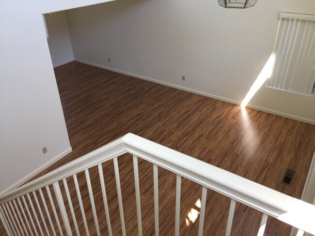 Building Photo - NW Reno Two Story - Beautiful Landscaping ...