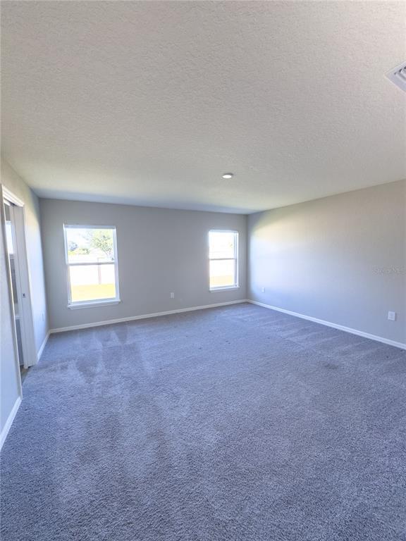 Building Photo - 4339 Swan St