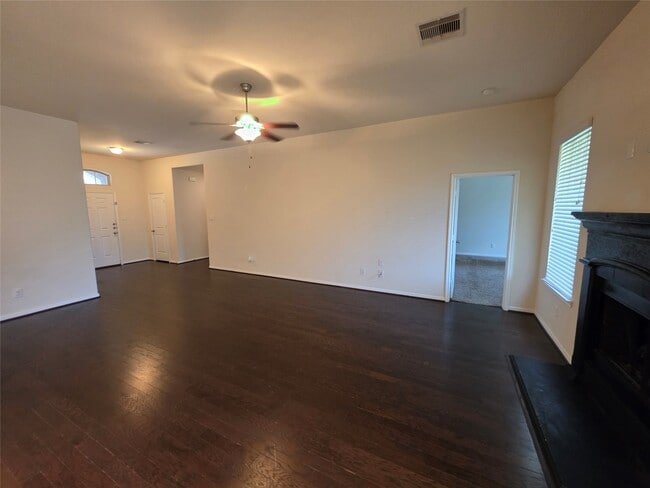 Building Photo - 14046 Sand Ridge Crossing