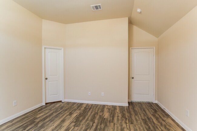 Building Photo - 12023 Pia Drive