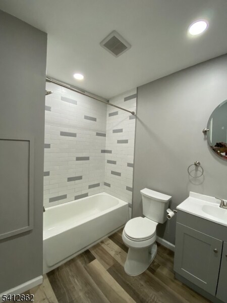 Building Photo - 388 S Main St