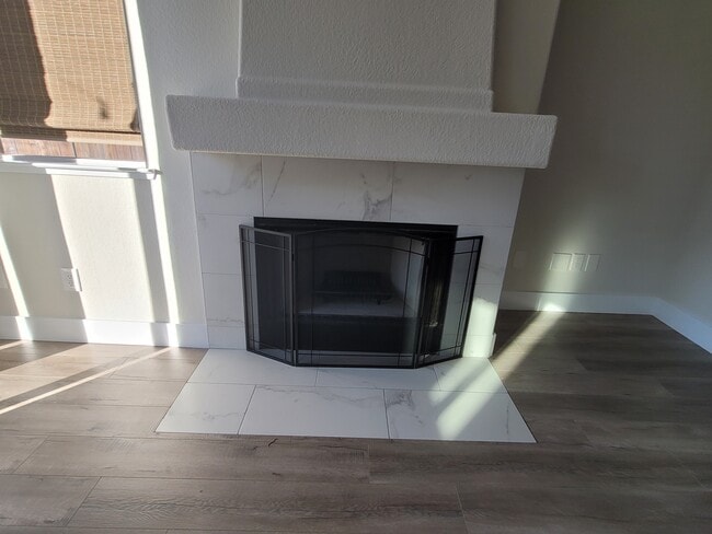 Building Photo - 8033 Horncastle Ave