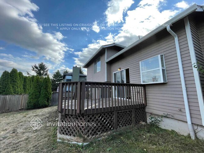 Building Photo - 32644 20th Ave SW