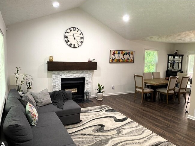 Building Photo - 1420 Creek Overlook Ct