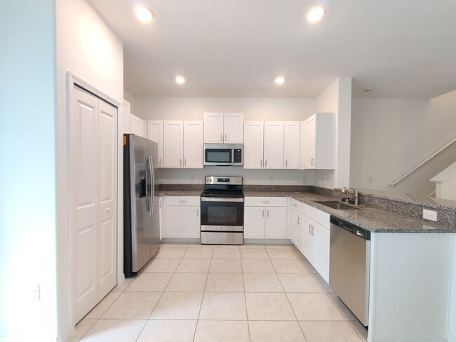 Building Photo - 21406 Darter Rd