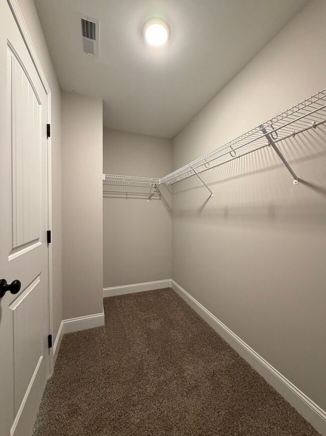 Building Photo - 1713 Golf Club Ln NW