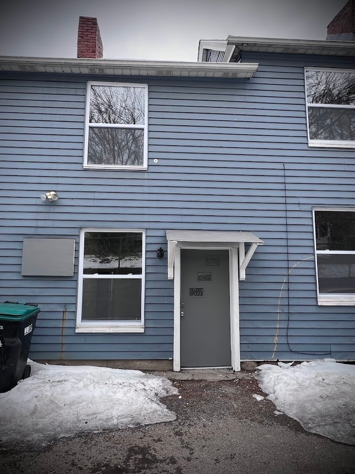 Building Photo - 425 Ohio Ave