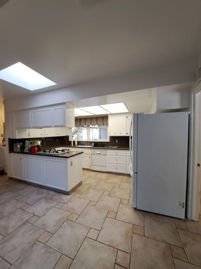 Building Photo - Limited-Time Offer: Get 50% Off Your First...