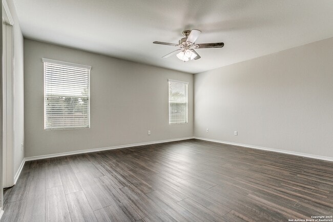 Building Photo - 316 Lonestar Gait