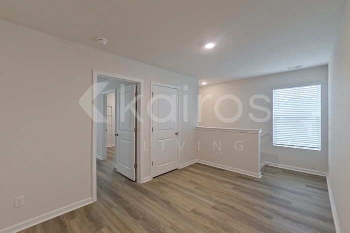 Building Photo - 107 Overstreet Way