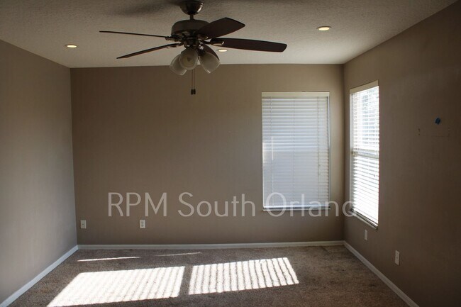 Building Photo - Spacious 4–5 Bedroom Home for Rent in Gate...
