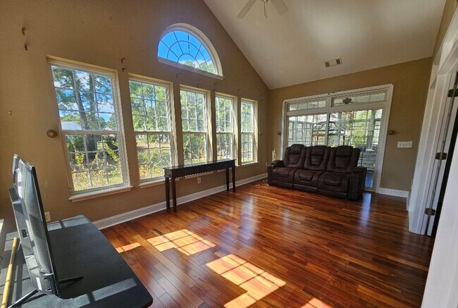 Building Photo - Waterford Plantation Home in Carolina Forest