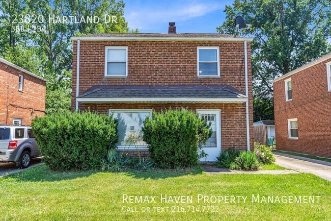 Primary Photo - 23820 Hartland Rd