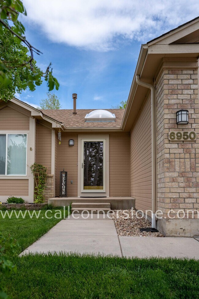 Building Photo - 6950 Highland Vista Dr