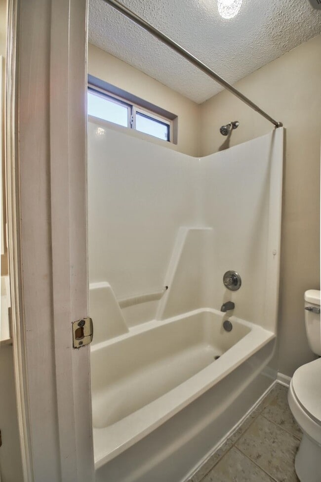 Building Photo - 3606 Cagney Dr